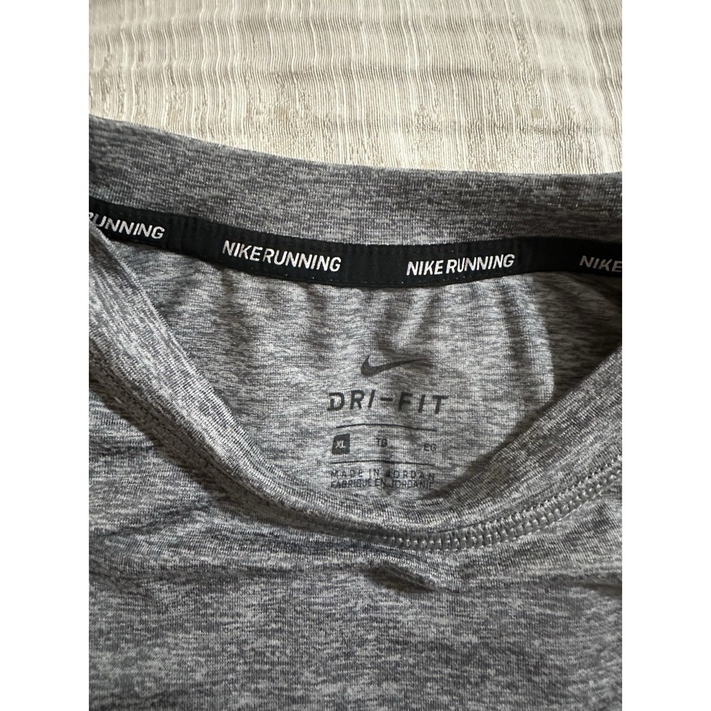 Nike Women's Dri-Fit Long Sleeve Running Shirts, Black XXL And Gray XL - Picture 6 of 8